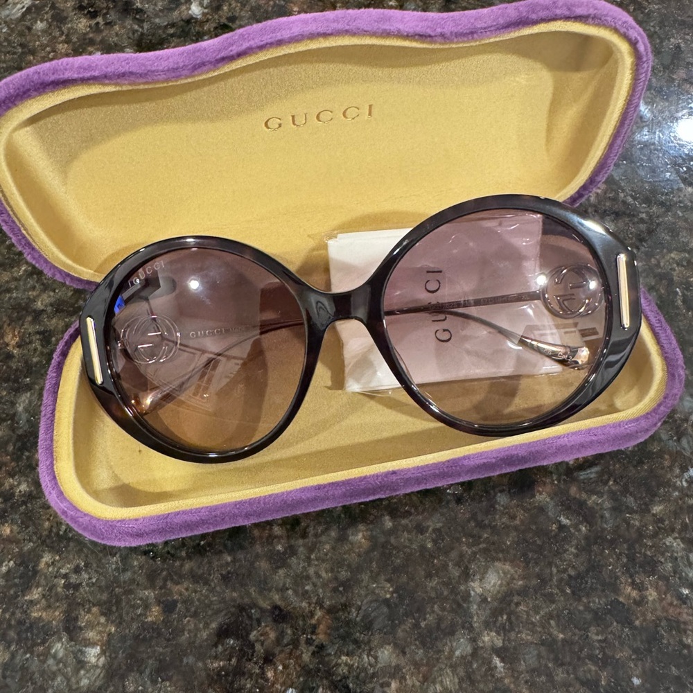 Gucci Brand New Round Sunglasses